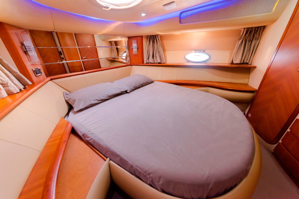 Azimut 46 photo 2
